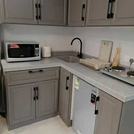 غرفة بمساحة واسعة حي الرمال Riyadh Exterior photo